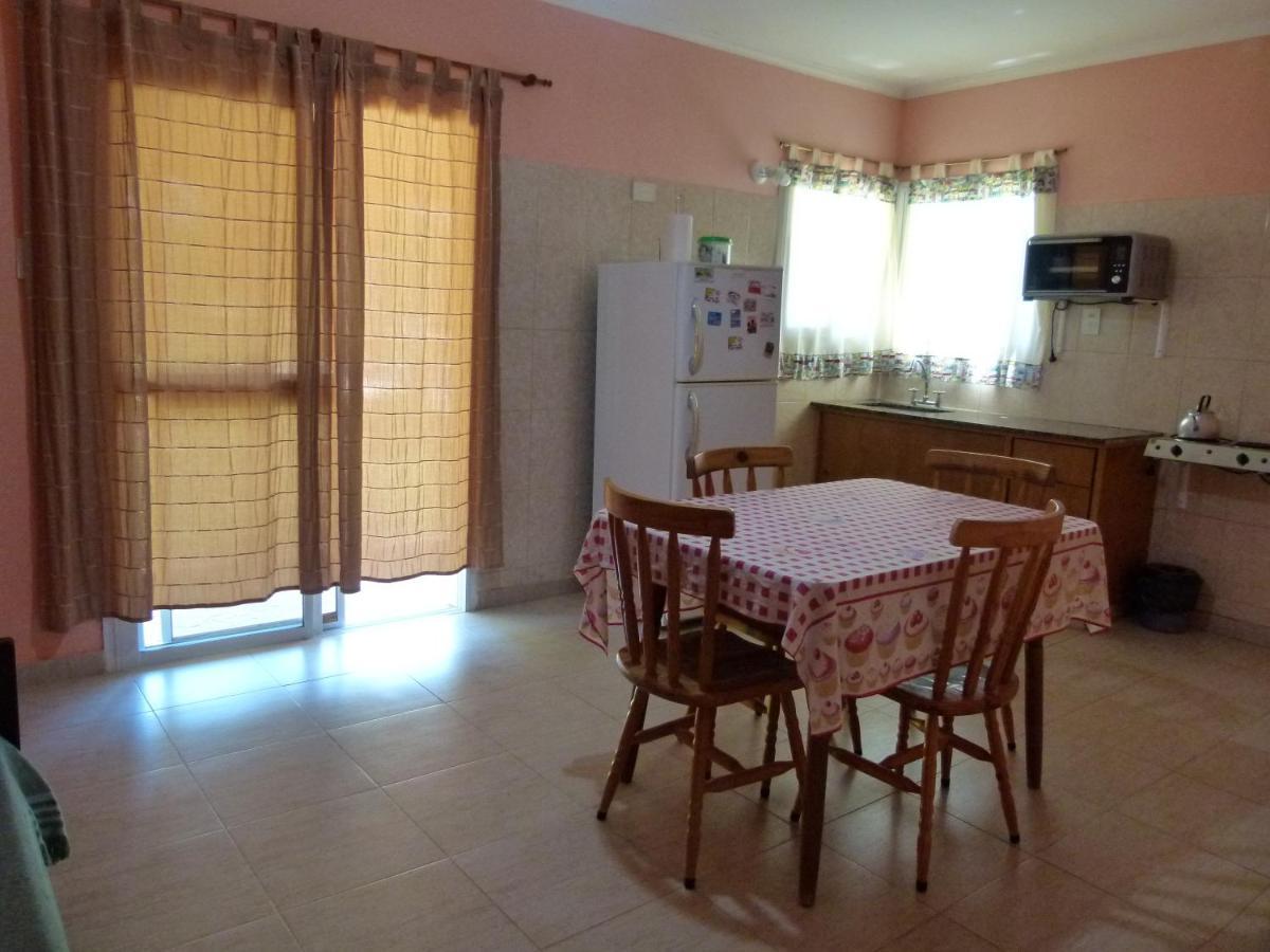 Los Palmares Del Urugua-I Bungalows โกลอน ภายนอก รูปภาพ
