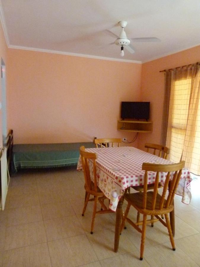 Los Palmares Del Urugua-I Bungalows โกลอน ภายนอก รูปภาพ
